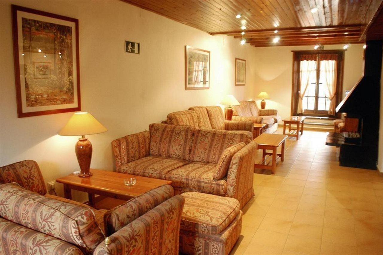 فندق Residencial La Solana Vall De Boi المظهر الخارجي الصورة